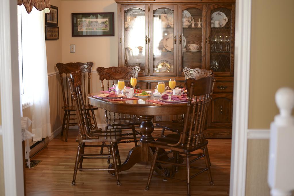 Cote'S Bed & Breakfast Grand Falls Exterior foto